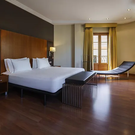 Hotel Exe Centro 4*