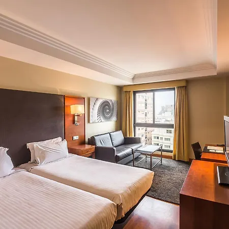 Exe Centro Hotel 4*