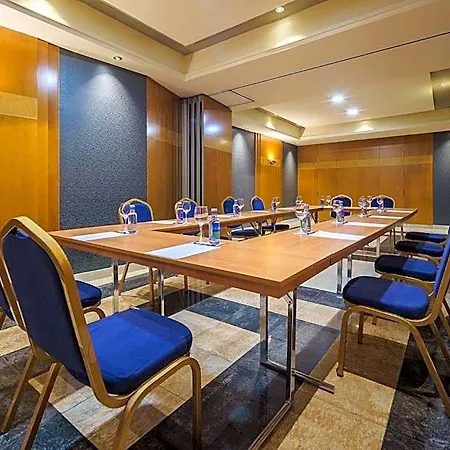 Exe Centro 4*