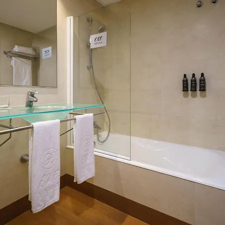 Exe Centro 4*